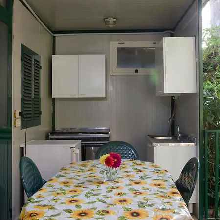 Intercamping Apollo 3*